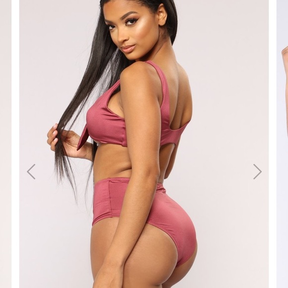 Swim suit - Picture 4 of 7